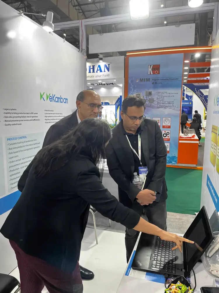 VeKanban team at Automation Expo 2025, photo 10